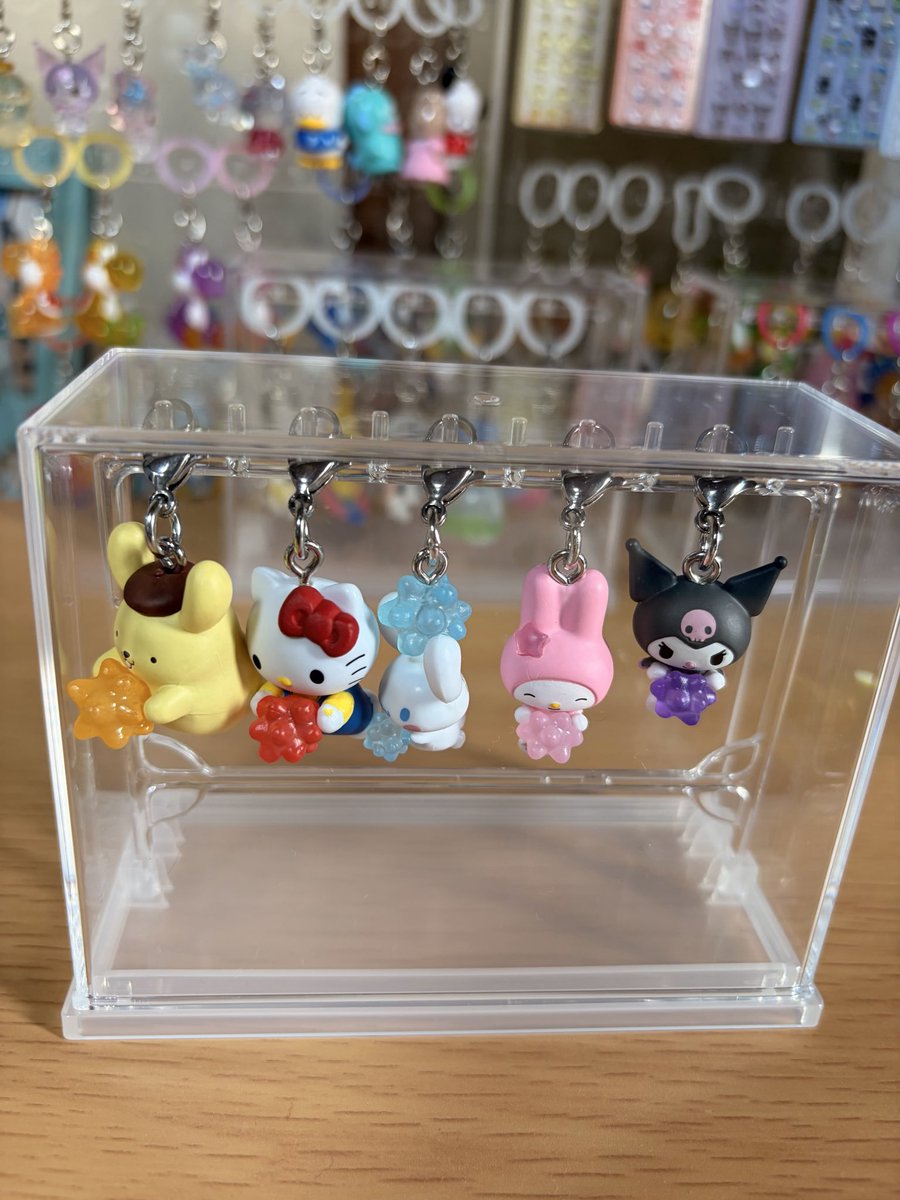 choko_216's tweet photo. サンリオきらきらこんぺいとうチャーム！コンプ出来た💕可愛い。 https://t.co/uymACZuB1i