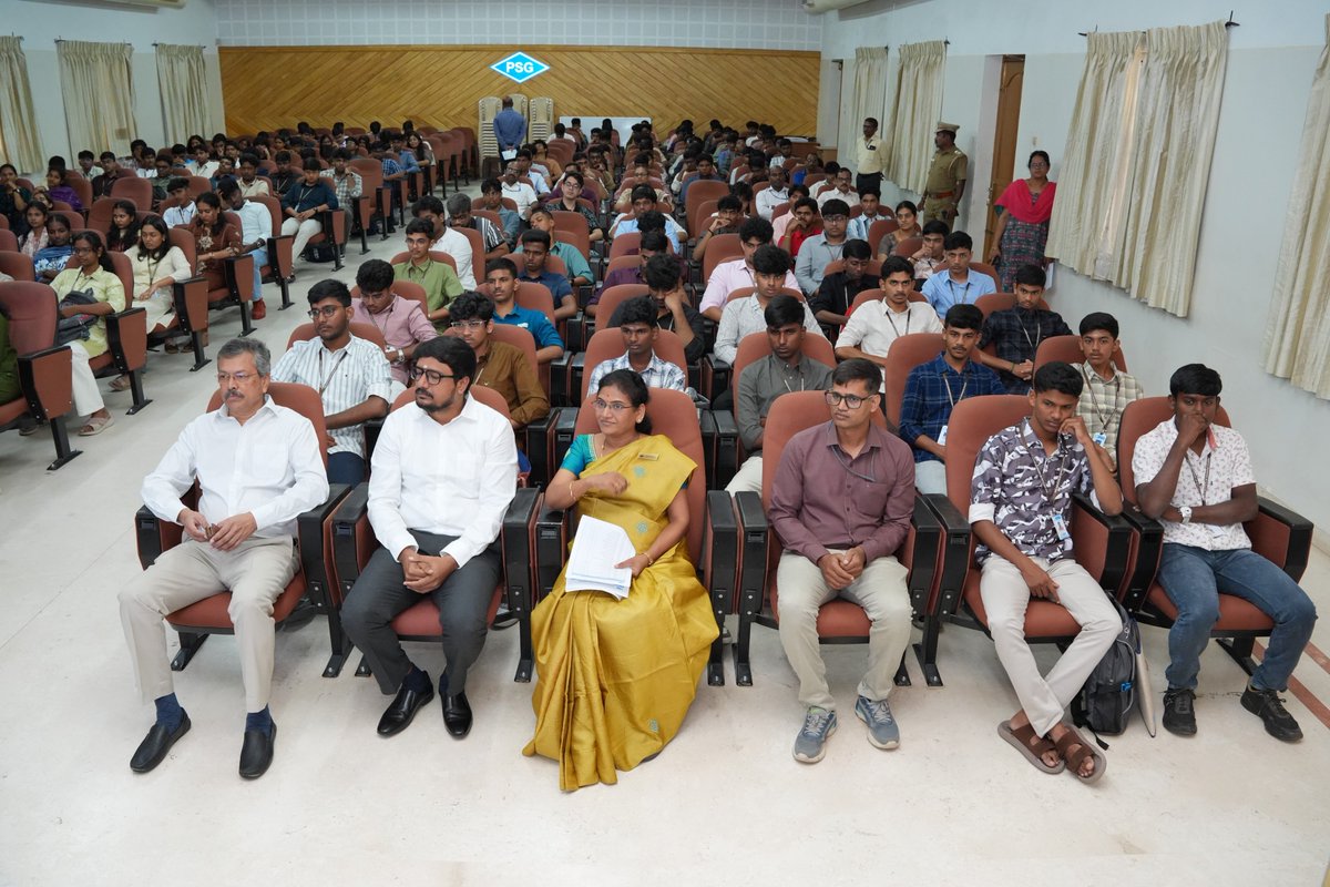 SingaiGR's tweet photo. Happy to address the students of PSG Institute of Advanced Studies during their induction programme.

Wishing them an exciting journey of learning, growth, and endless possibilities. https://t.co/Gqz7qiUOAO