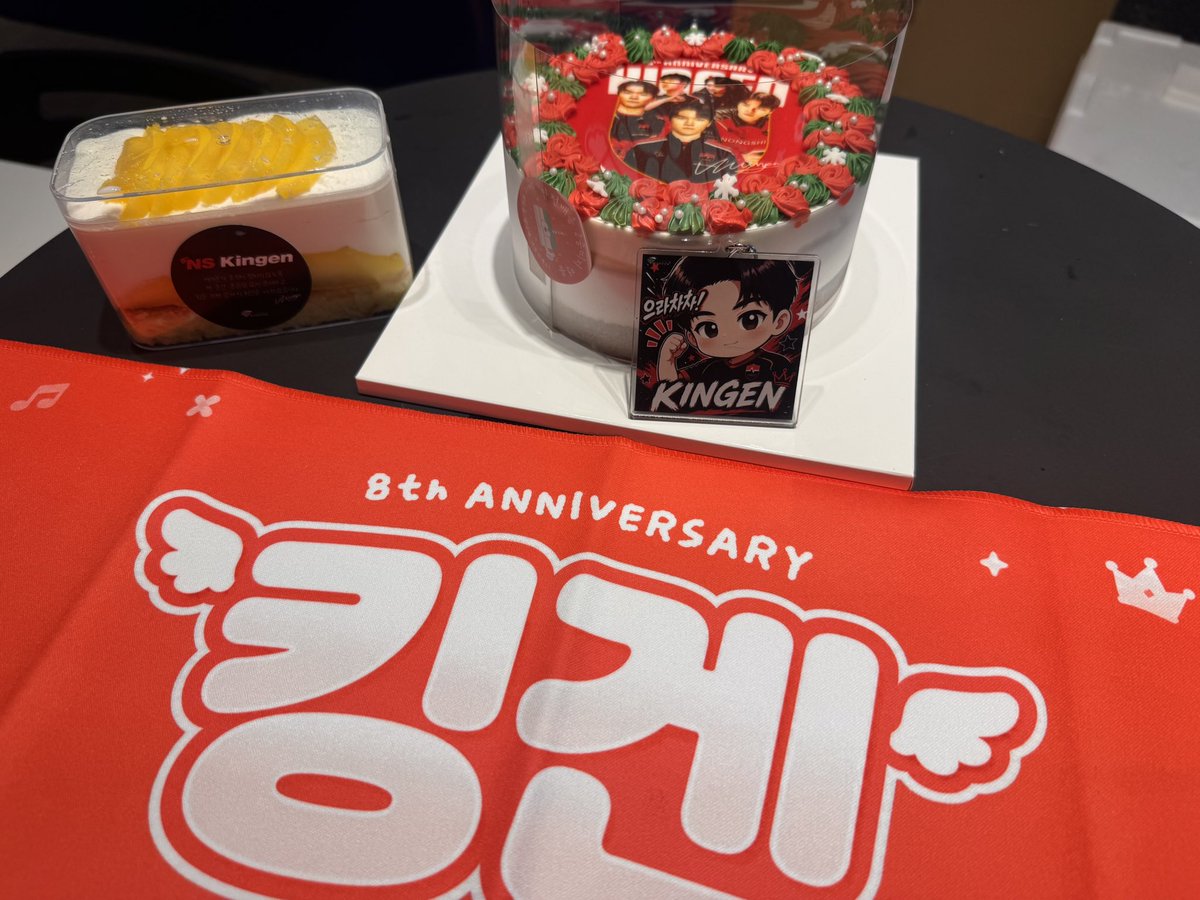 ShadowCorpAgent's tweet photo. 📸 Happy NS Kingen (@Kingen0311) 8th Anniversary 🎉

Huge thanks to all the fans for making this moment so special!

#Shadowcorp #Kingen #8thAnniversary #Esports #Agency https://t.co/gZb2wlfN5N