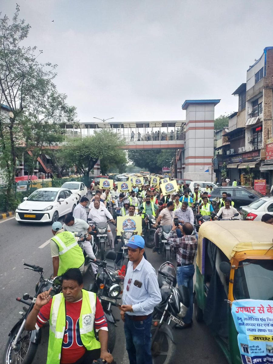MCD_Delhi's tweet photo. Municipal Corporation of Delhi today flagged off a Bike Rally in the South Zone to mark the inauguration of the 2-month Mega Sanitation Drive, commencing from 1st August.
The two-month drive reaffirms MCD's commitment to strengthening sanitation, promoting public participation, https://t.co/B8WYEe78GD