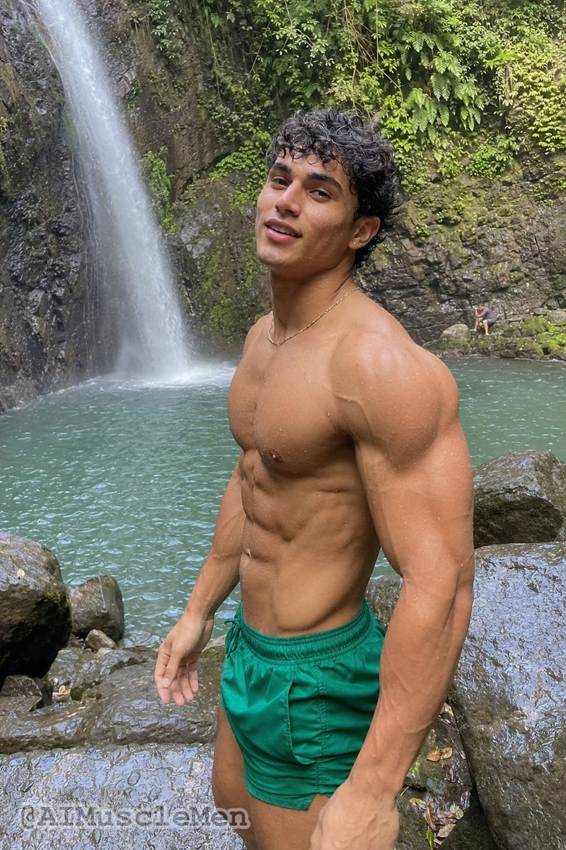 AIMuscleMen's tweet photo. Won't be just the waterfall leaking when you get home with him.

#musclegod #handsome #hunk #pecs #abs #alpha https://t.co/Rj3rqlZd37