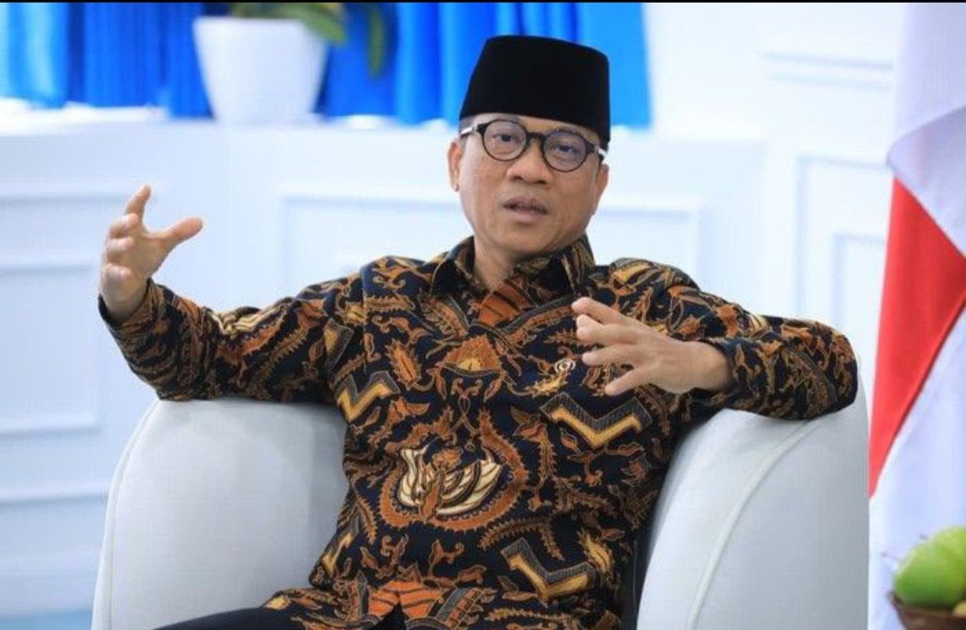 IndraChanel2's tweet photo. Mendes Yandri Minta Masyarakat Waspadai Konten Medsos yang Menyesatkan" 

@YandriSusanto27
@kemendespdt
@AndiJamaluddi15

https://t.co/wk2kLbDLTe…. https://t.co/52DVvkHl7c