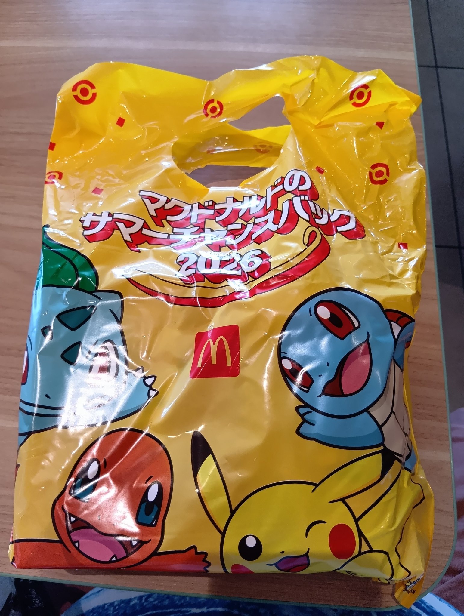 綾美奈子 в X: „マクドナルドのサマーチャンスバッグ受け取ってきた