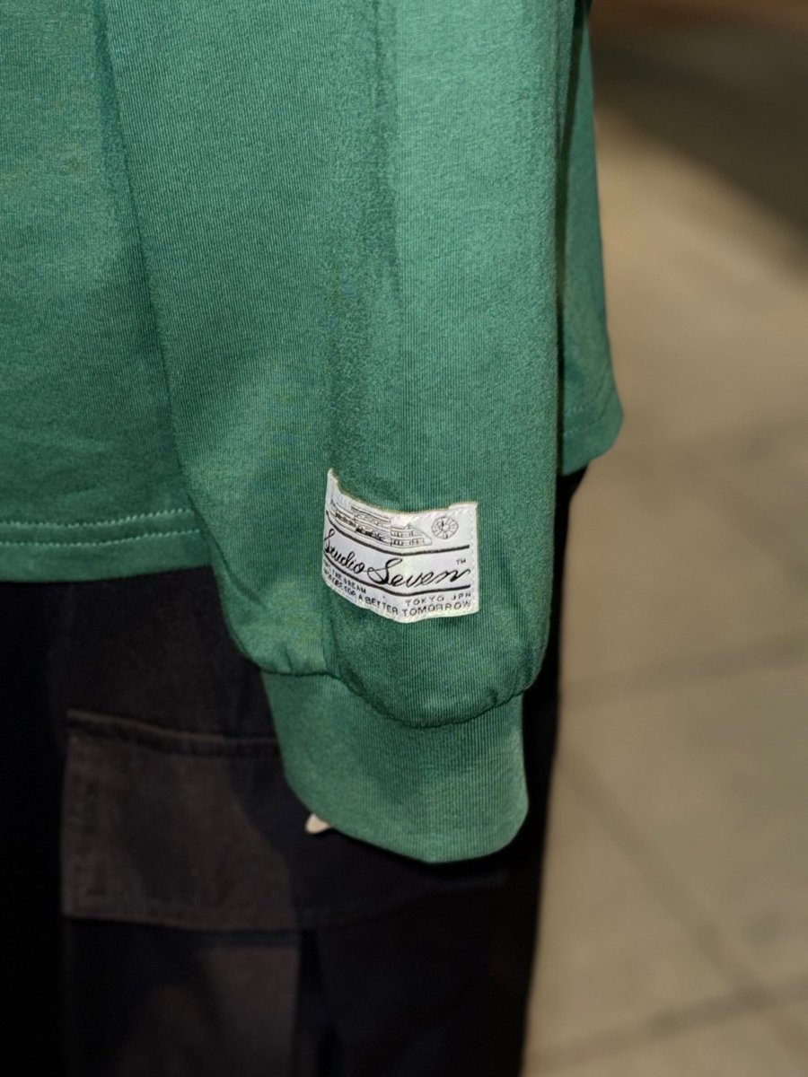 _STUDIOSEVEN's tweet photo. 【Pickup Item】

Ringer Long Sleeve T-shirt
¥12,100 tax in

シーズン問わず活躍するリンガータイプの長袖Tシャツ✌️🍀

スタッフ着用サイズ：M（女性/161㎝）

〈ONLINE〉
https://t.co/fdkSYrlIlG

#STUDIOSEVEN
#スタジオセブン https://t.co/PZuKd6aXHp