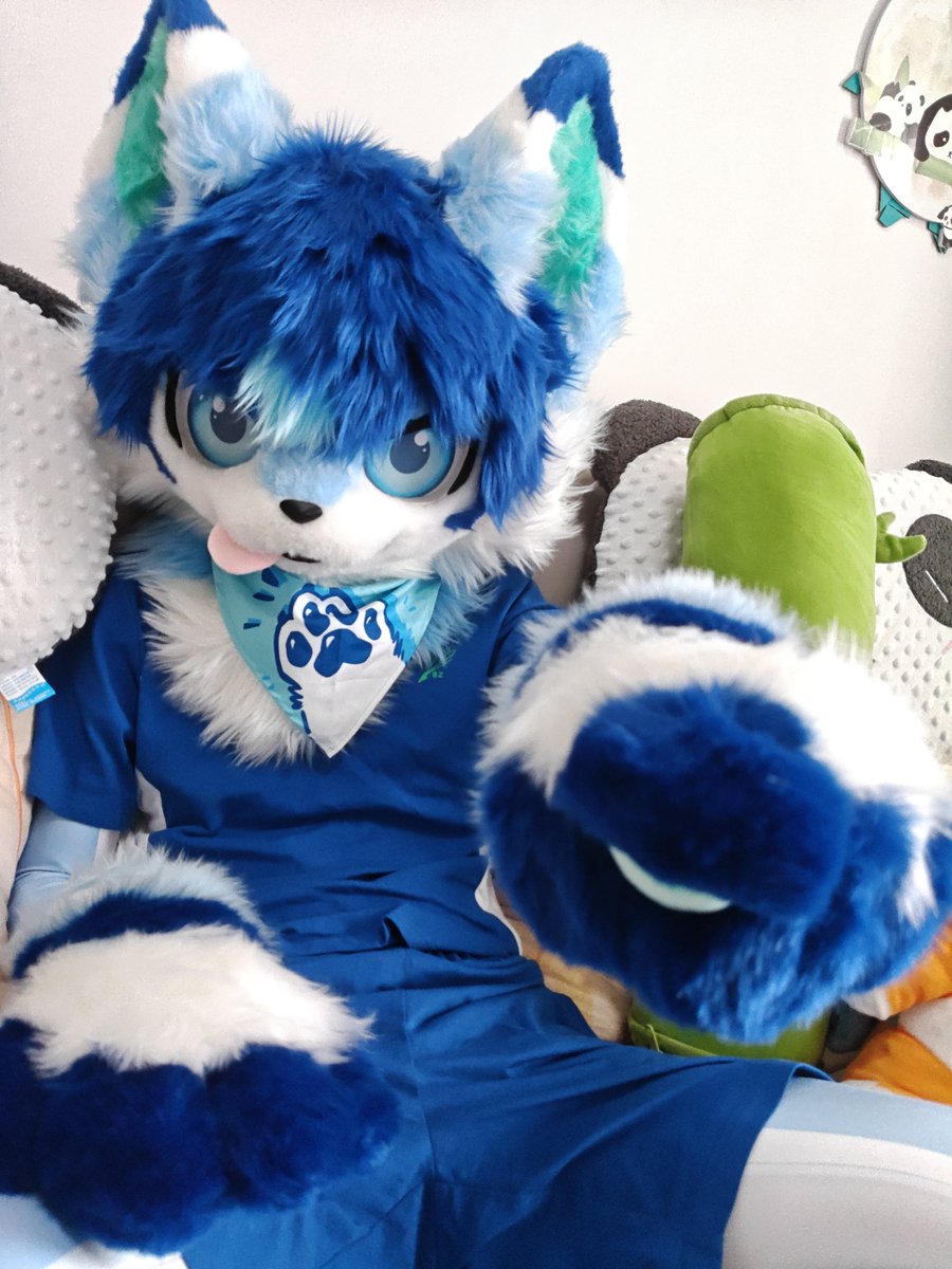 Mu_Song_Pine's tweet photo. 对，就是你！
#zentai #furry https://t.co/YptUlPu2VE