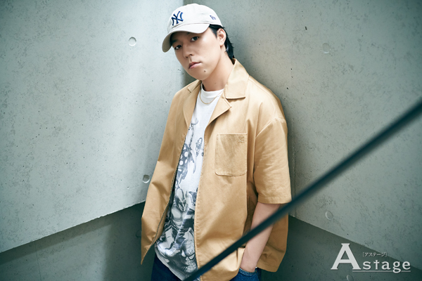 astage_ent's tweet photo. 【INTERVIEW】世界（EXILE/FANTASTICS）が語る表現の裏側･･･至高のパフォーマーと深いサブカル愛❣️
そして今後期待するものとは？  
世界スペシャルブック『世界館』発売インタビュー‼️🎙️📗✨

▶️https://t.co/C6rVV9RAci

#世界 #世界館 #FANTASTICS @GL9_FB @sekai_official_ https://t.co/YHVZX7gd7y