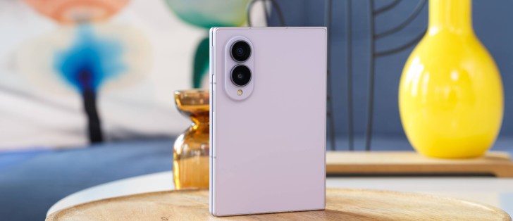 gsmarena_com's tweet photo. Samsung Galaxy Z Fold8 review https://t.co/117zigzR8W https://t.co/yMKn5Db4mw