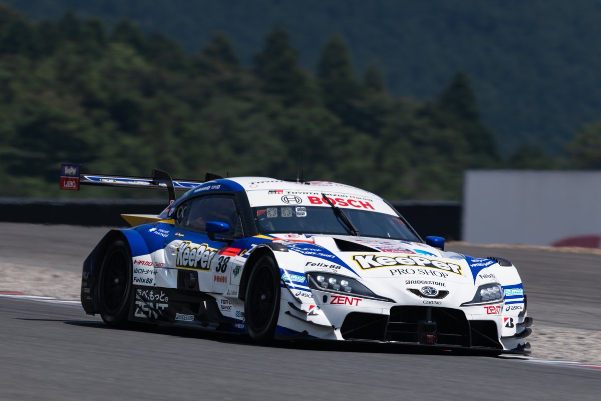 TOYOTA_GR's tweet photo. SUPER GT
Rd.4 富士スピードウェイ【予選速報】🚗✨

✅GT500クラス
#GRスープラ 3台がQ2に進出

4️⃣ #38 KeePer CERUMO GR Supra(大湯都史樹／小林利徠斗)
6️⃣ #37 Deloitte TOM'S GR Supra(笹原右京／ジュリアーノ・アレジ)
🔟 #14 ENEOS X PRIME GR Supra(福住仁嶺／大嶋和也)
[11] #36 au TOM’S GR Supra(坪井翔／山下健太)
[12] #19 WedsSport BANDOH GR Supra(国本雄資／阪口晴南)
[13] #39 DENSO KOBELCO SARD GR Supra(関口雄飛／サッシャ・フェネストラズ)

✅GT300クラス　Q2に5台が進出
🥈 #60 Syntium LMcorsa LC500 GT(吉本大樹／河野駿佑）が最上位の2番手✨

6️⃣ #52 Green Brave GR Supra GT(吉田広樹／野中誠太）
[11] #2 HYPER WATER INGING GR86 GT(堤優威／卜部和久）
[14] #96 K-tunes RC F GT3(新田守男／高木真一)
[16] #31 apr LC500h GT(小高一斗／小山美姫）

決勝66周(300km)は明日13:30スタートです。

GAZOO Racing／LEXUS勢へ、
リプライ💬で熱い応援をお願いします!!

大会公式・チケット・Live配信など関連リンク集
https://t.co/GQ3l6jA0gr

#SUPERGT