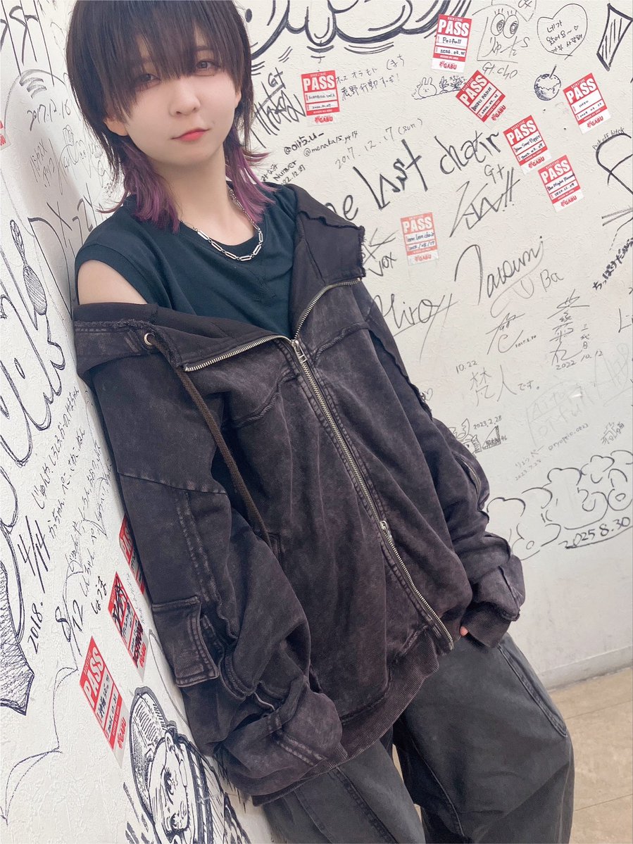 amane_LEalize's tweet photo. 一部ありがとうございました！！
2部はハート頑張りましょ♡ https://t.co/BAVek8Cn1f