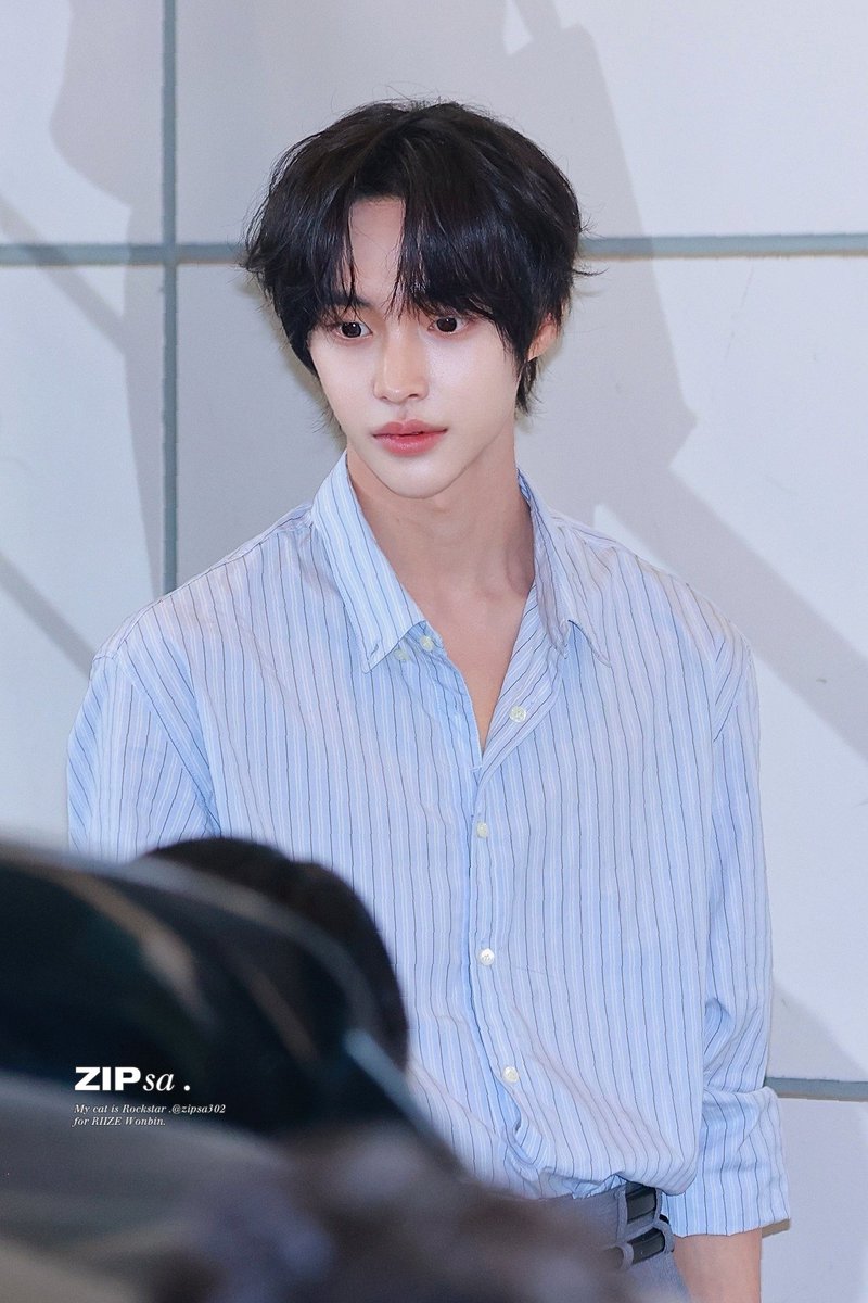 zipsa302's tweet photo. 260801
#WONBIN #원빈 
#RIIZE #라이즈 https://t.co/KwWIAAO7iB