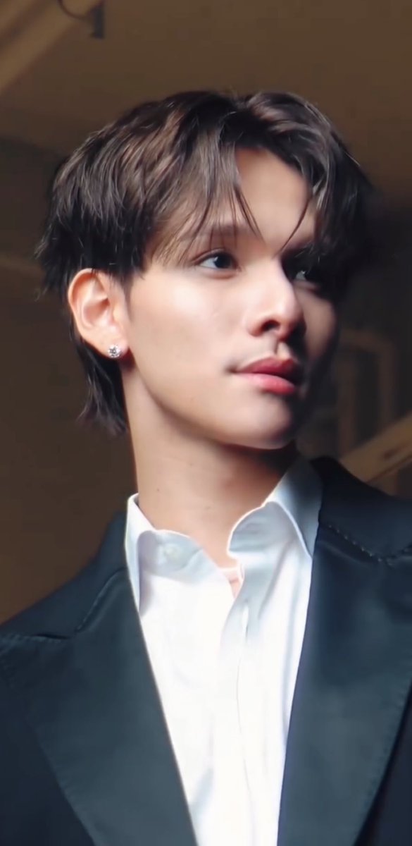 mally20170627's tweet photo. #사무엘 #samuel
무엘이 존잘력 무슨 일이야 얼굴 나이스 https://t.co/GEySJNkABu