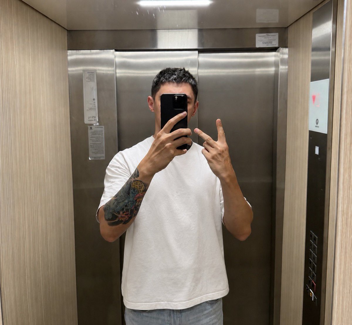 bigchog tweet media