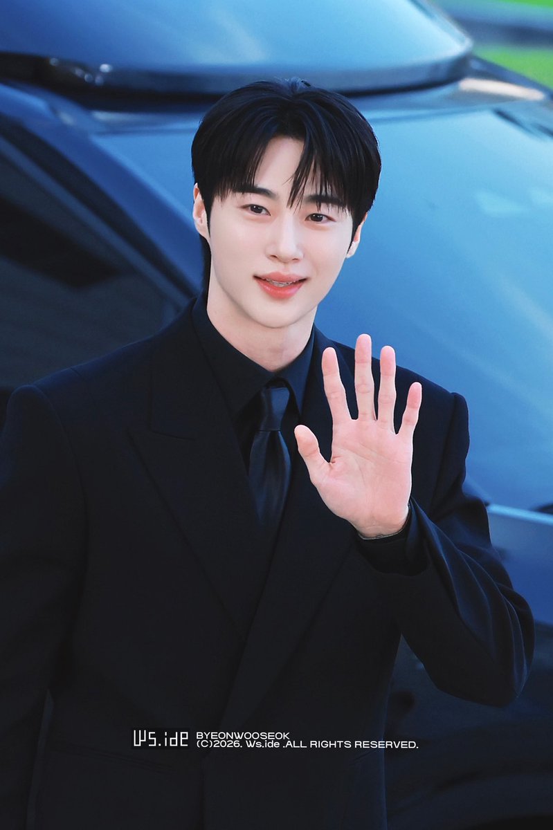 Wside_BWS's tweet photo. 260731 #변우석 #ByeonWooSeok https://t.co/lG5M5I0qKh