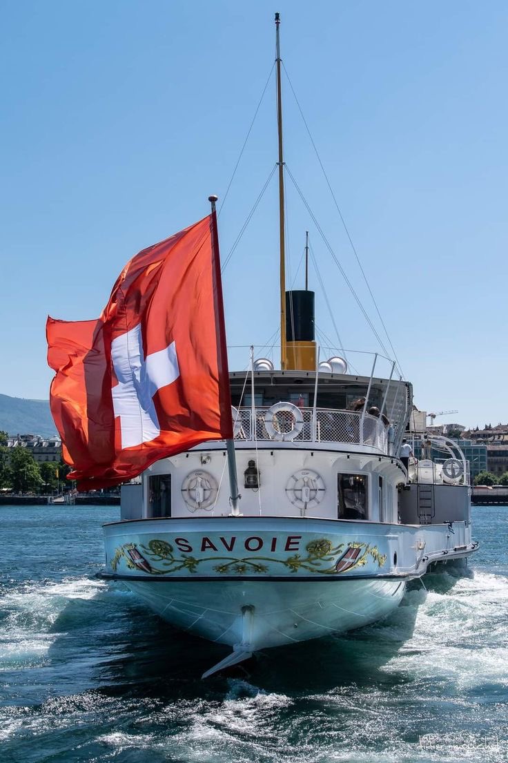 nico_gaia's tweet photo. First   Of  August  🇨🇭

  NATIONAL DAY 🇨🇭🇨🇭💗

Good Morning Everyone 💗

LEMAN  Lake 🛳️🇨🇭🌊

BERNE The Capital Of 

#Switzerland 🇨🇭💗 https://t.co/5ronnx1s2j