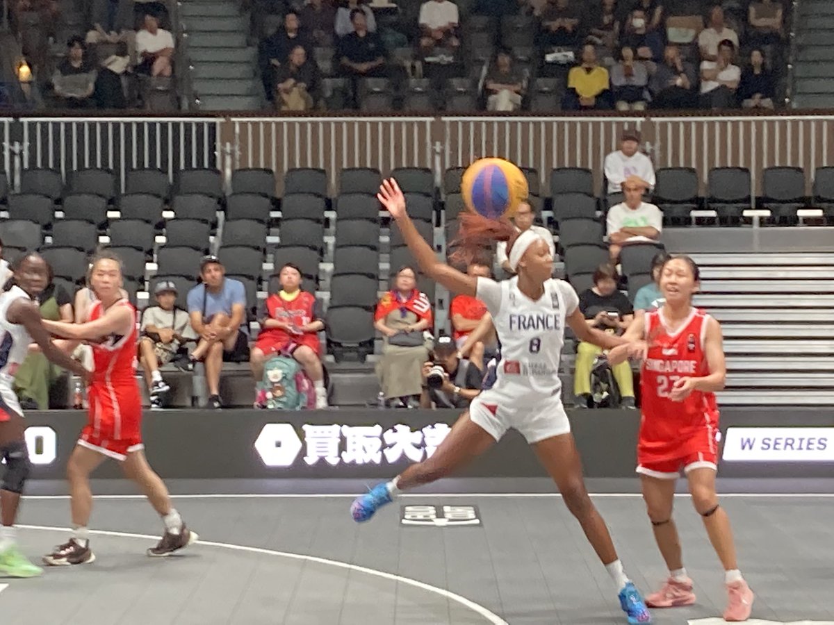 minoru_st's tweet photo. FIBA 3x3 Women's Series Tokyo Stop 2026. Main Draw Pool D.  France U25 vs Singapore. 21対6でFrance U25のKO勝利。#3x3WS #FIBA3x3 https://t.co/LGU3OXZ0kl