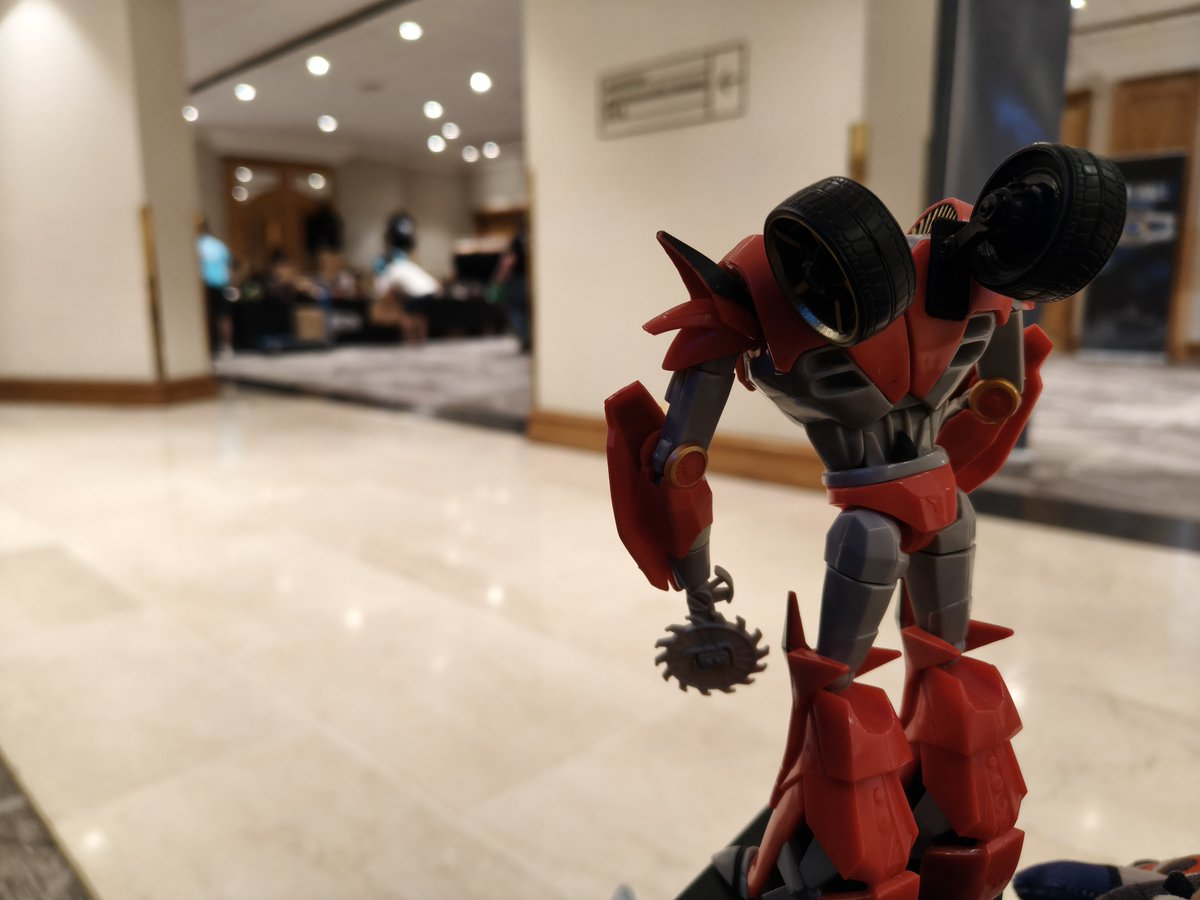 18ShipSpace's tweet photo. #tfnation #knockout 
Waiting to get in https://t.co/ArfusdXCjW
