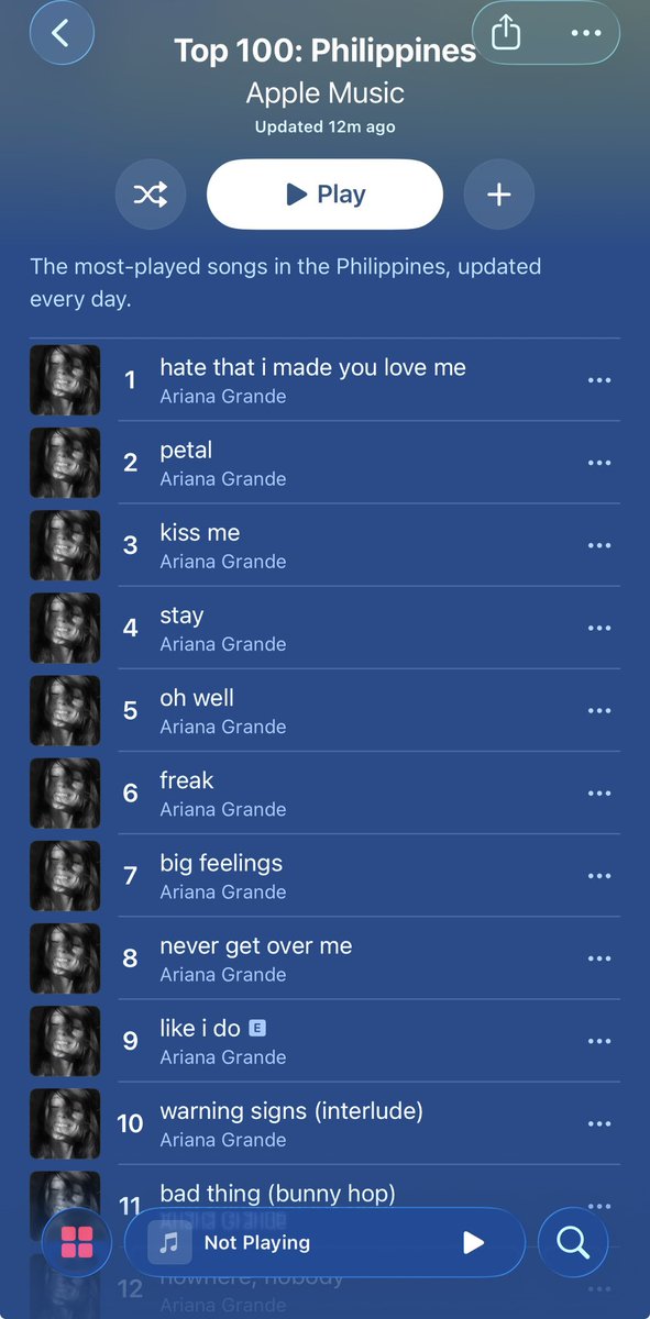 ETERNALG0DSHINE's tweet photo. YALL ARIANA IS SMASHING SO HARD IN APPLE MUSIC https://t.co/YpuyWDvVDy