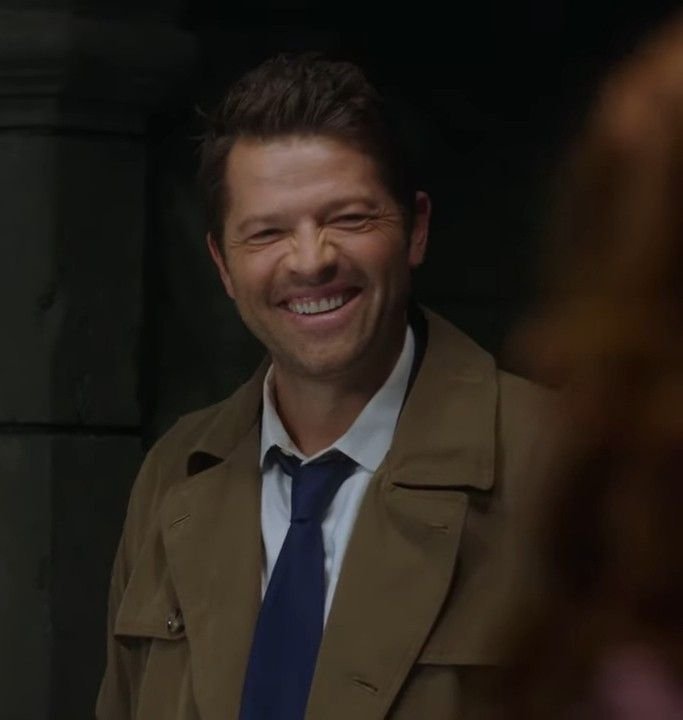 castielfaggot's tweet photo. they shouldve let him smile more ouuyhh my angel https://t.co/IgjUD0eXij