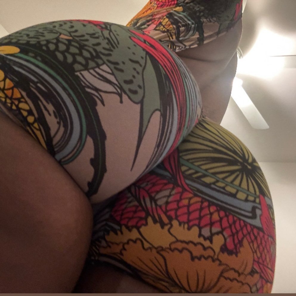 downbadbehavior's tweet photo. Going to a party tomorrow night... this is not too much, right? 
#booty #pyt #fashion https://t.co/etDNbZHjvQ