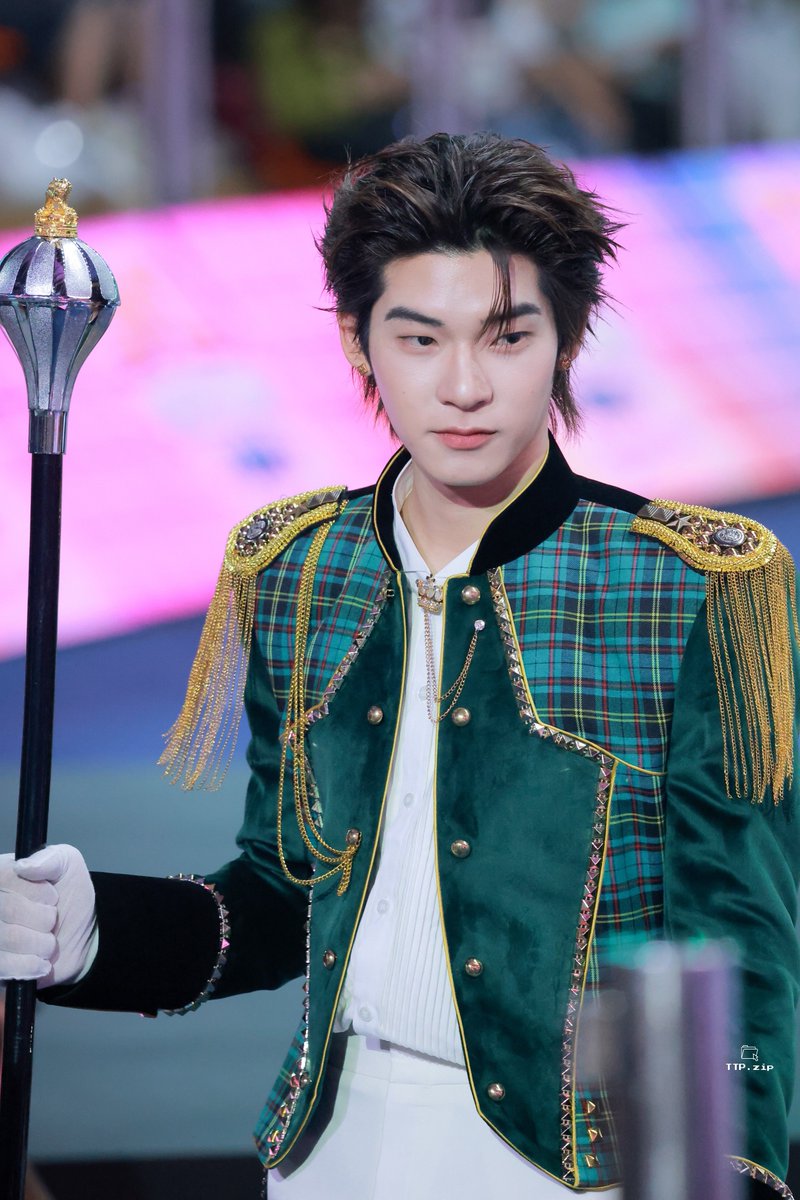 TTP_zip's tweet photo. 𖤐ˊ˗ 260801 

ตี๋ตี๋เป็นคฑากร เท่วะ 

TEETEEPOR CHEER UP    

#twnpich 
#ตี๋ตี๋ป๋อสปอร์ตเดย์2026 
#DMDSportsDay2026 https://t.co/739Ajr4ydO
