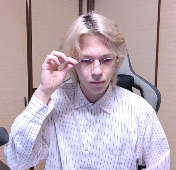 Peace | ピース ✌️ tweet media
