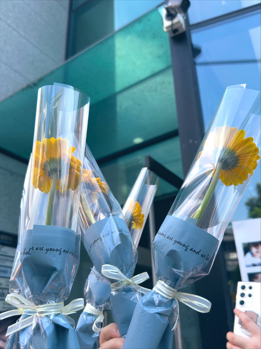 necc0_'s tweet photo. ユジュンが心を込めて準備したことが本当によく伝わってくるすてきなイベントでした🍀帰りたくない🥲 https://t.co/D6JTDHABEt