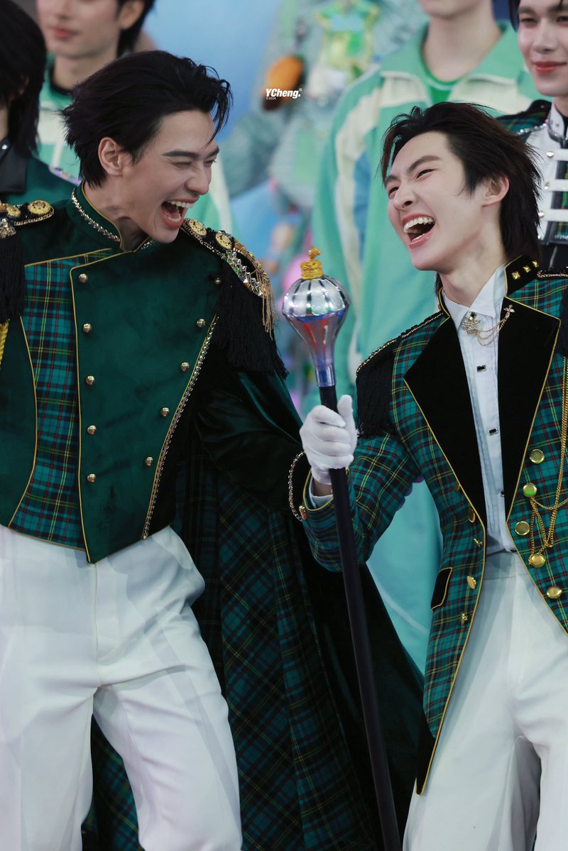 ycheng1205's tweet photo. 第一秒起范儿了
下一秒绷不住了

KNP OHAE FULL POWER
#เก่งน้ำปิงซู่ซ่าโอ๋เอ๋สู้สู้
#DMDSportsDay2026
#KengHarit https://t.co/nglQ5MgiIw