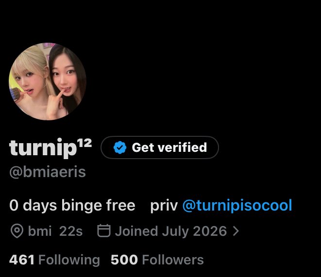 bmiaeris's tweet photo. thank u for half a million subs i feel like mr beast my good friend https://t.co/KrD7tQJ6M7