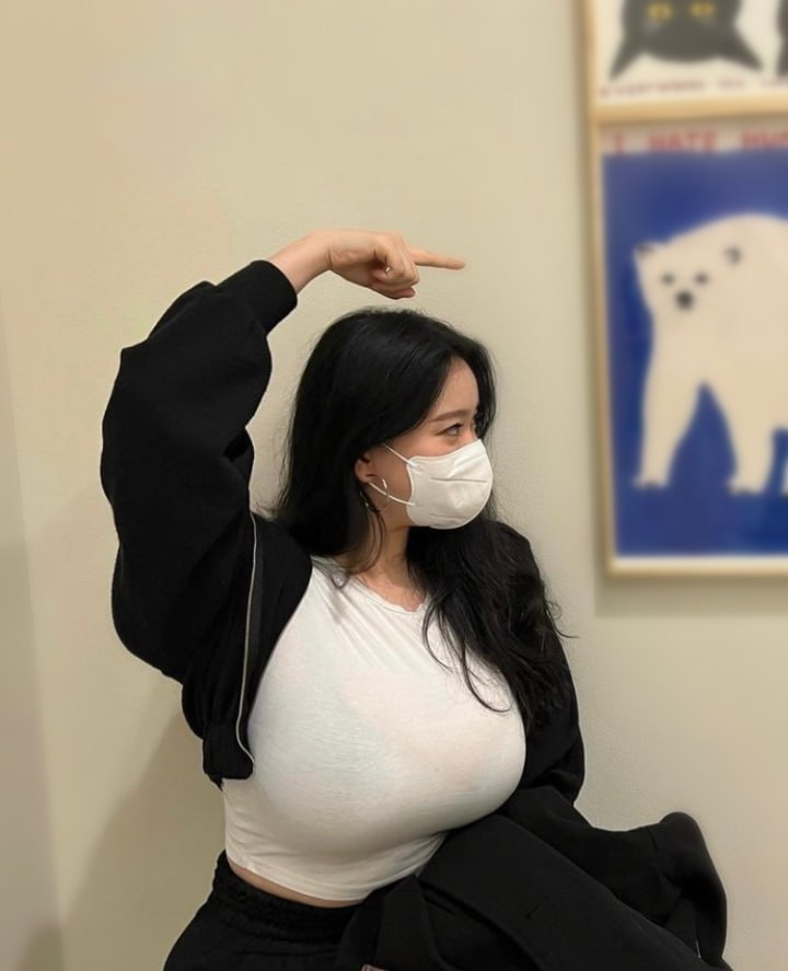 mish320617's tweet photo. 媚子164cm.52kg.Gcup.28歲 https://t.co/GyQCYMTmd6