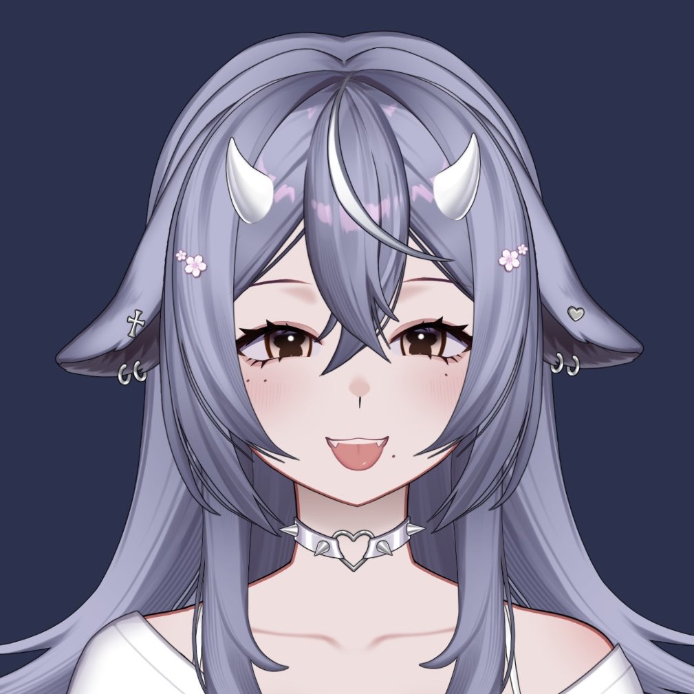sussysusuu's tweet photo. VTuber vs IRL 🐄💜
I think we both can classify as milkers, right? :3c https://t.co/j71yOFM1tu
