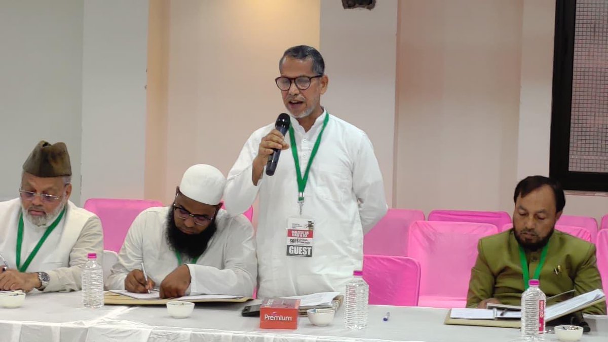 sdpofindia's tweet photo. SDPI National General Secretary Muhammad Elyas Thumbe presented the concept paper at the National Symposium on Dialogue on Waqf and Uniform Civil Code in Jaipur. His presentation outlined the objectives of the symposium and provided a comprehensive framework for discussions on the constitutional, legal and social dimensions of Waqf and the proposed Uniform Civil Code, emphasising the need for informed public discourse and the protection of constitutional rights.

#DefendingConstitutionalRights #DialogueOnWaqfAndUCC #SDPI #Jaipur #Constitution #Waqf #UCC