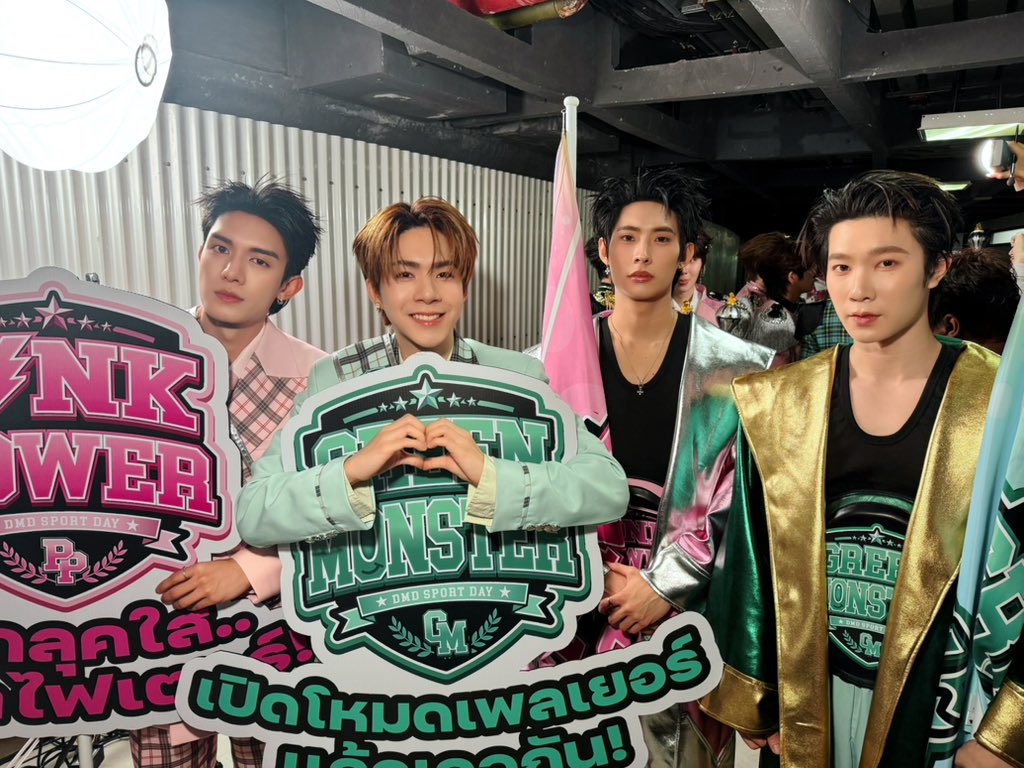 iLeang21's tweet photo. Pink power vs Green monster 🩷💚

DOMUNDI SPORTS 2026
#DMDSportsDay2026 https://t.co/V29DEHHA53