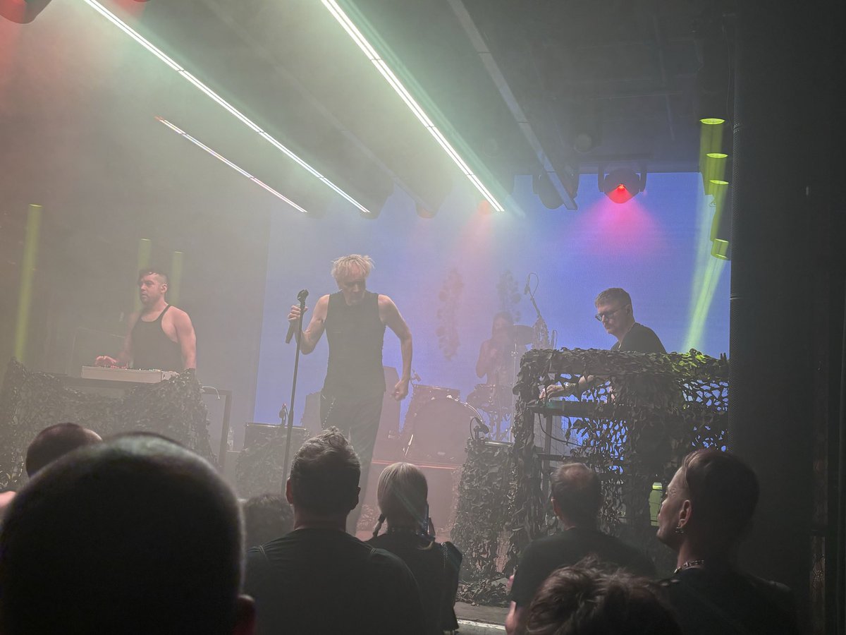 KMFDM_japan's tweet photo. ⚡️ FRONT LINE ASSEMBLY
31.07.2026 Wien Flex
#FRONTLINEASSEMBLY #waxtrax #waxtraxera #wienflex #industrial #kmfdm https://t.co/MPGWpjLNVG