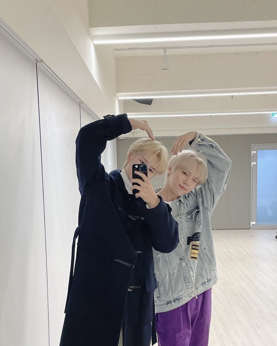 CRAVITY_twt tweet picture