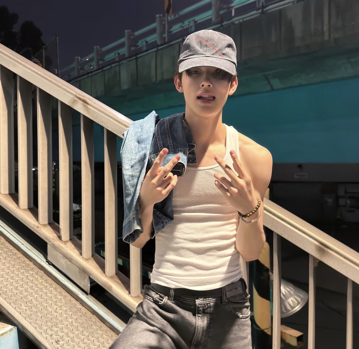 yurrrtl's tweet photo. 아개좋아 https://t.co/ViOzzktnCy