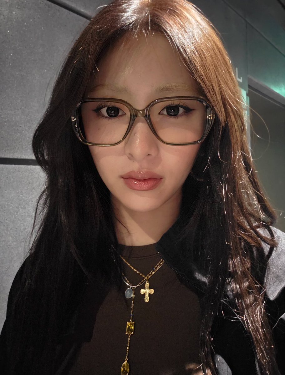 huhyunjinpics's tweet photo. https://t.co/zVKnZbkO8a