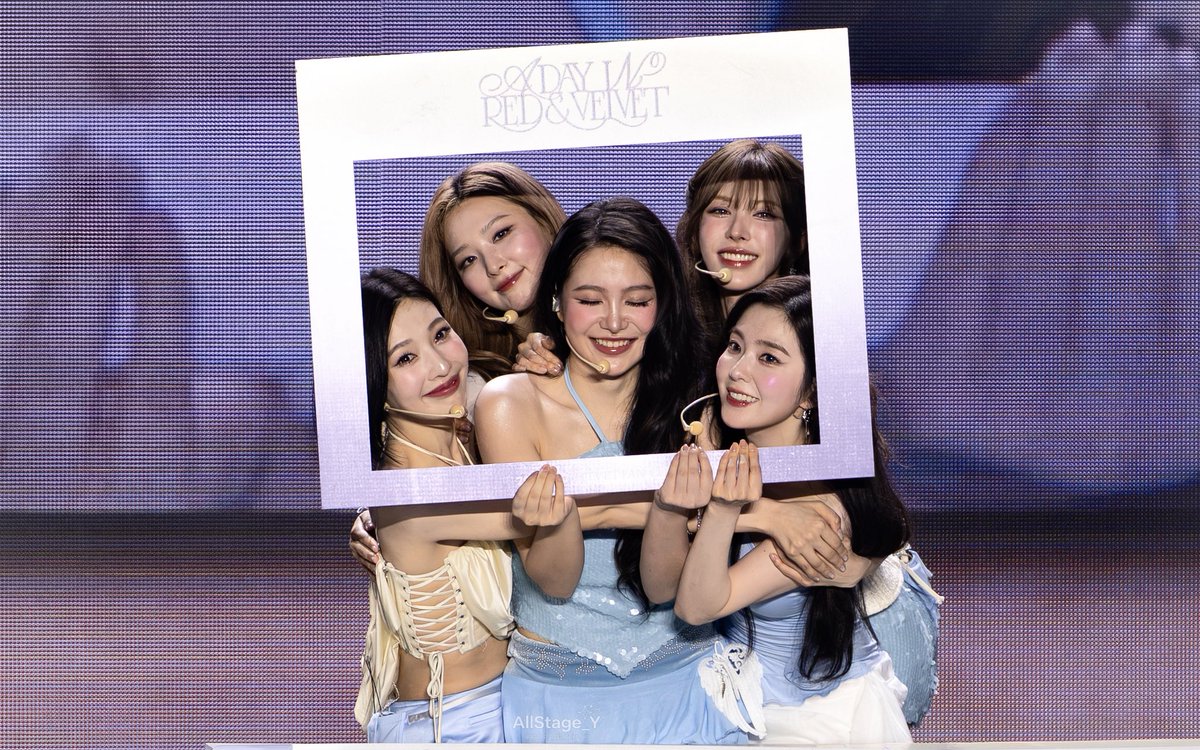 AllStage_Y's tweet photo. 🩷💛💙💚💜
#레드벨벳 #RedVelvet https://t.co/lBuxcyxWjz