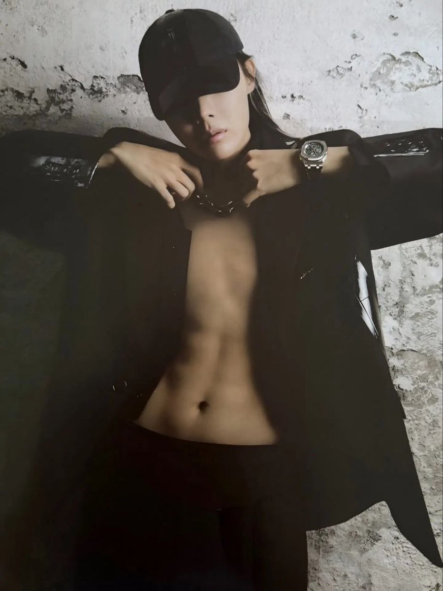 Taegi_outro's tweet photo. INFO | 📸

Scans de #Jhope para DAZED KOREA

#JHOPExDAZEDKorea https://t.co/cske3czQoh