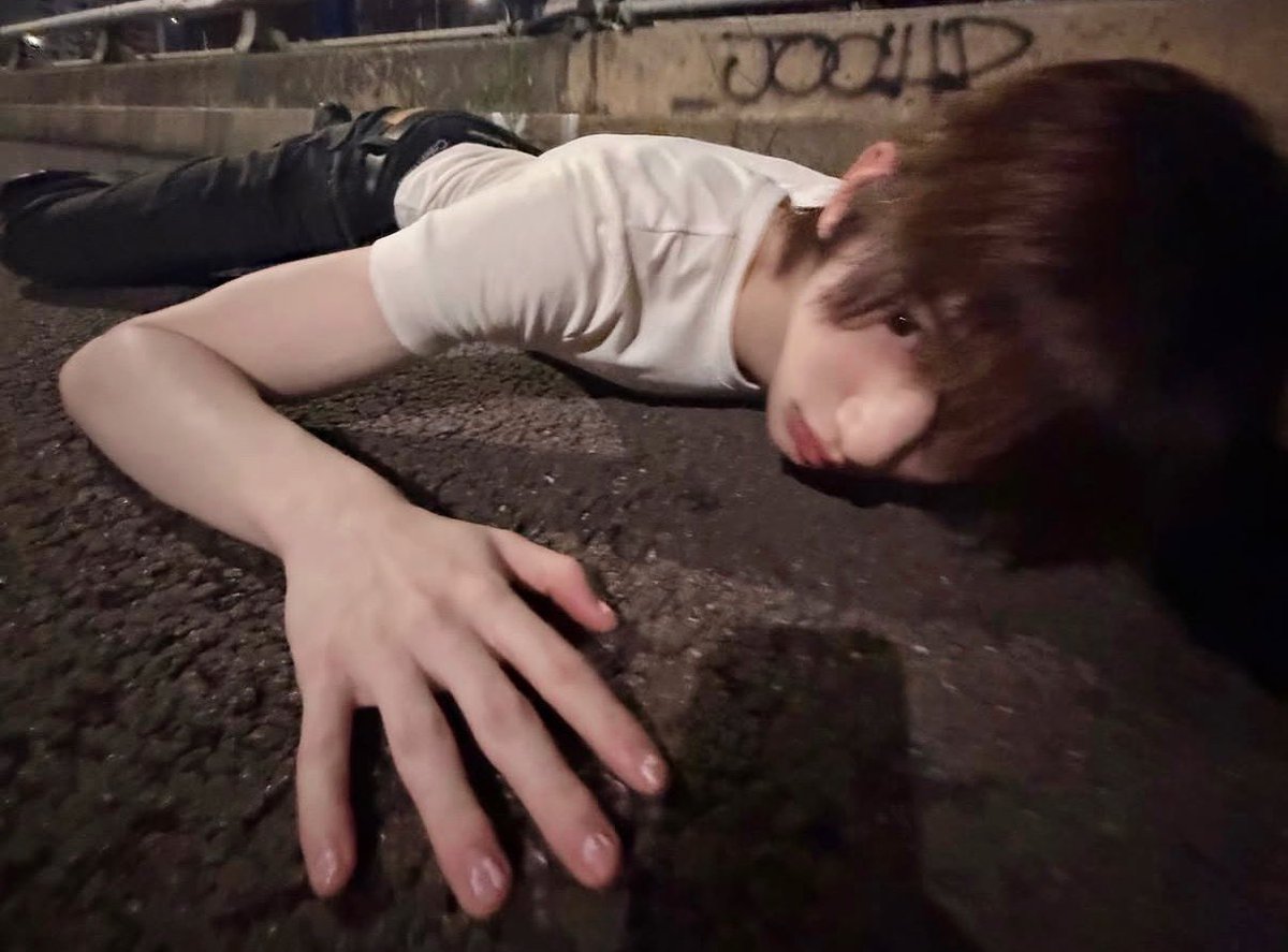 junechanei's tweet photo. หุ่นดุ้ง เอว19 ผิวขาว ตาแป๋ว น้องจูนดิวะ https://t.co/U5oTRWDO4z