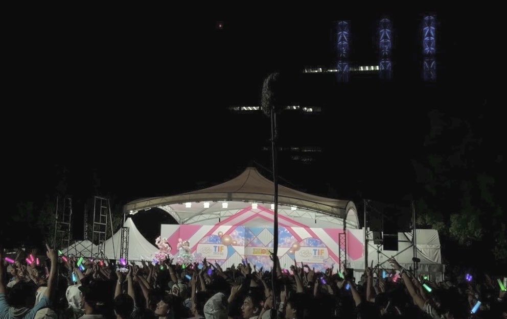tws_staff's tweet photo. #TIF2026
『TOKYO IDOL FESTIVAL 2026 supported by にしたんクリニック』
SMILE GARDENに出演させていただきました‼︎🎀
憧れの夜のSMILE GARDEN💫
ありがとうございました‼︎🐱💚💜🩵🩷

明日もよろしくお願いします💕✨

#わーすたセトリ
M1 KIRA KIRA ホログラム
M2 わったらいふ！
M3 清濁あわせていただくにゃー
M4 遮二無二 生きる！
M5 いぬねこ。青春真っ盛り

#わーすた #wasuta