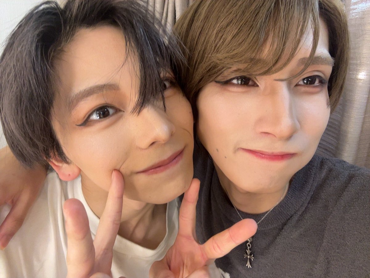 seitarou_yogayo's tweet photo. 本日マチソワ公演ありがとうございました☺

明日広島千秋楽よろしくお願いします！

こやつ可愛い✌🏻
 #テニミュ https://t.co/ANIeVy58j0