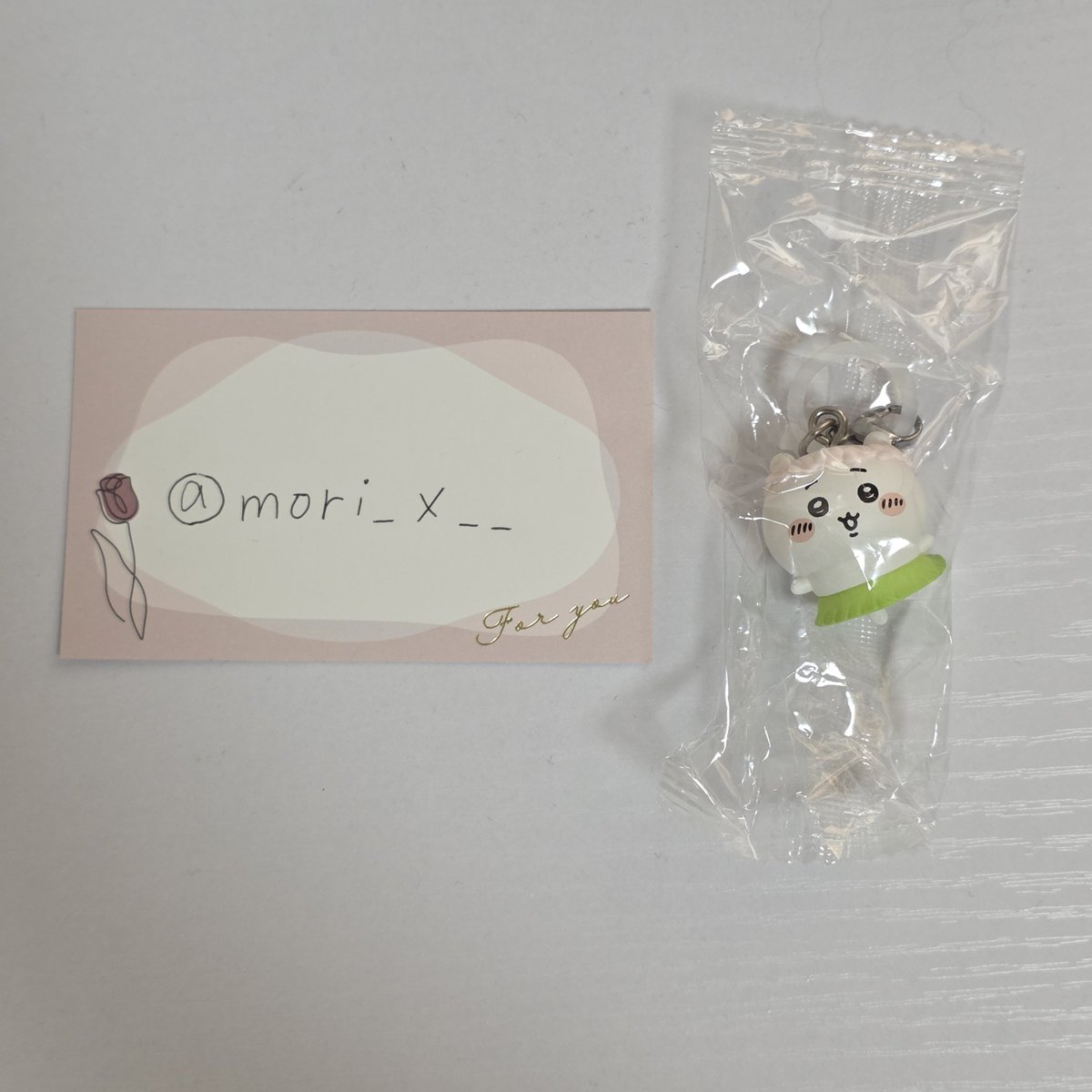mori_x__'s tweet photo. 〚交換〛映像 ちいかわ 入場特典 めじるし チャーム   

譲￤ちいかわ

求￤モモンガ

📮郵送希望
ID付きお写真必須
プチプチ二重巻きのうえ、水濡れ防止対策をして梱包していただける方お願いいたします。 https://t.co/17D54ETPoS
