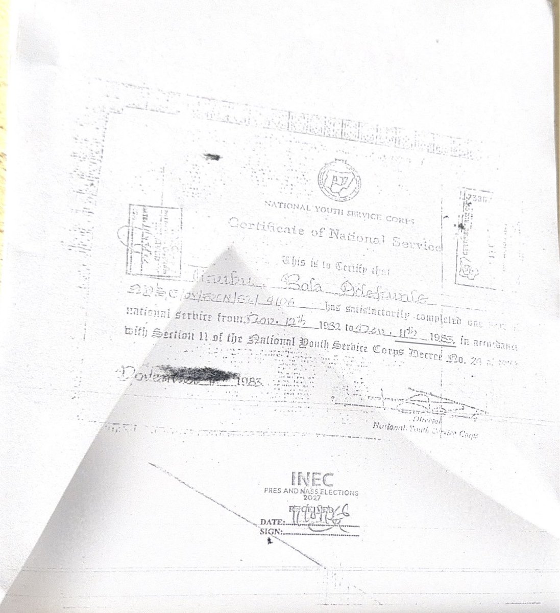 RealQueenBee__'s tweet photo. Ladies and Gentlemen, according to INEC’s own published documents:

1️⃣ Bola Tinubu was born in 1952, yet somehow went straight into Chicago State University (CSU) and miraculously graduated in 1979 without attending any Primary or Secondary School.

2️⃣ Three different names on three different official documents:
• INEC Form: Tinubu Bola Ahmed
• NYSC Certificate: Tinubu Bola Adekunle
• CSU Certificate: Bola A. Tinubu
And still one and the same person.

3️⃣The Quality: Out of all the documents published, the only ones mysteriously unreadable/blurry were the questionable CSU and NYSC certificates.

When the highest office in the land is built on conflicting records, the fallout reaches the global stage.

The international embarrassment is exhausting as a Nigerian, the second-hand shame is real. 🤦‍♂️🇳🇬
