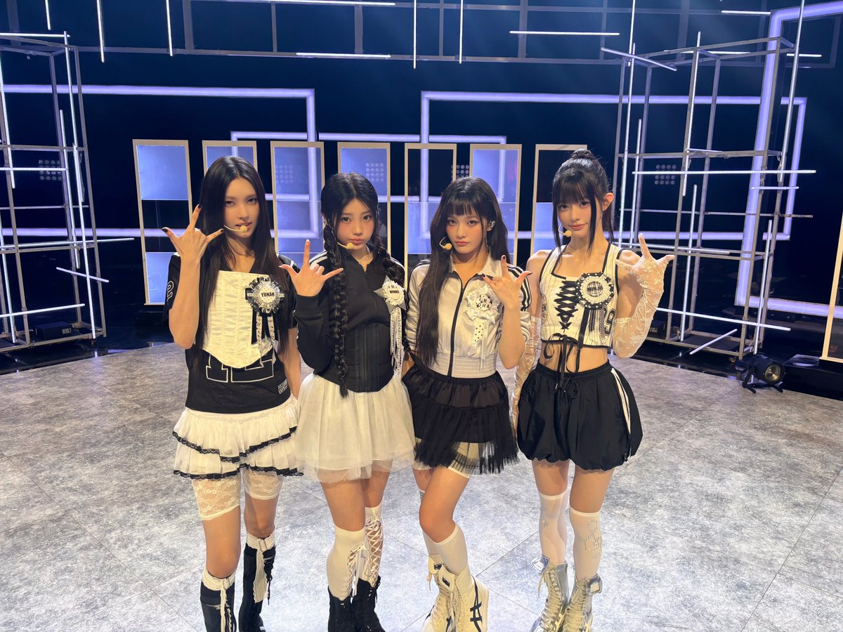 ILLITjpofficial's tweet photo. [#デイリーIT]
260801『Venue101』

💿Streaming &amp; Download
https://t.co/hcIgVd77nI

#ILLIT
#Its_Me
#Venue101 https://t.co/tt8HcH87QJ