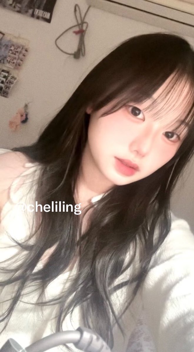 cheliling_'s tweet photo. #일상계 

흑발이 인기가 많길래...♡ https://t.co/cMkHmwwBow