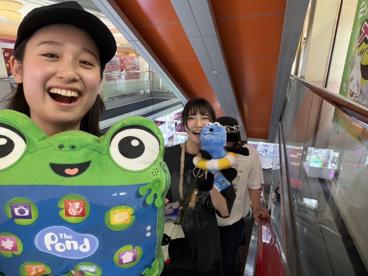 n___pizza's tweet photo. 福岡オフ。ラウワンでめげずにお金入れ続けたら欲しいやつ取れた。諦めないって大事！
明日はナンバーショット🫵超楽しみだよ〜‼️ https://t.co/ia9DLeq9Pr