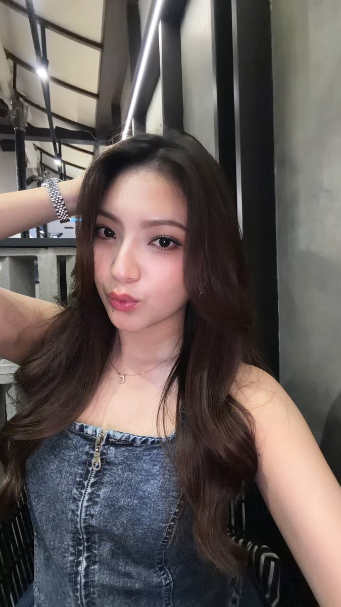 nurulsyiami4's tweet photo. 🫶
@_shaniagracia31 https://t.co/7UrlzMLgM6