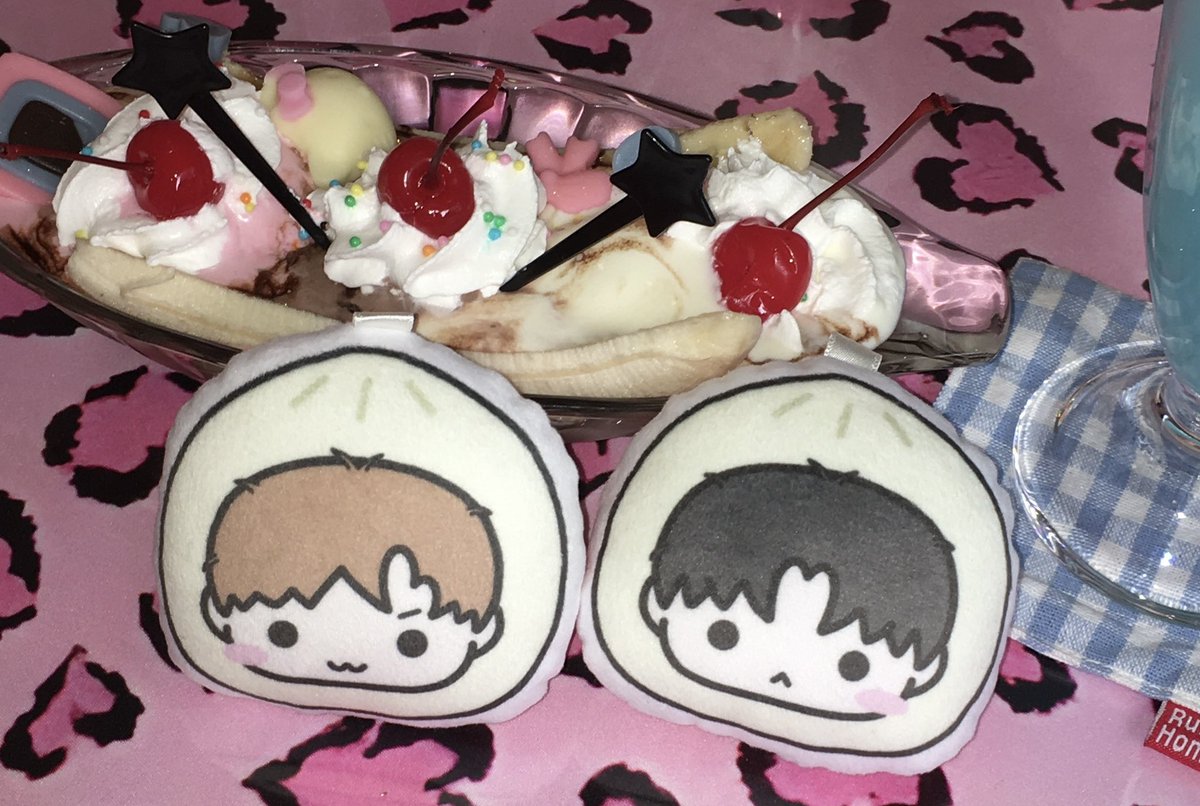 lonnng23's tweet photo. #RT 추첨 한 분께
만듀 최이솔이 쿠션키링 보내드려요 ^_^

생각보다 거대합니다...... 왕커서왕귀엽다...

요원옵이등장하는그날!!!뽑을게요🫂🫂 https://t.co/T5FARrH11v