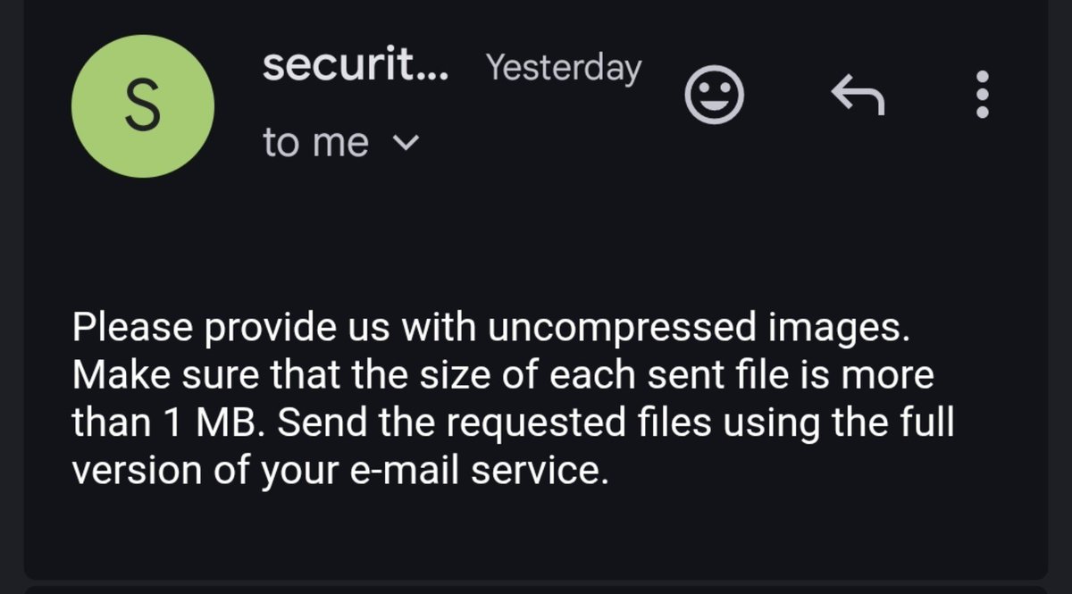 Mrlanterntips's tweet photo. I submitted multiple clear images of myslef holding my document to @22bet_official @22betNaija 
I felt dehumanised. I did all they asked repeatedly and guess what 22bet said after all that.

They said the images i sent were each not upto 1MB !! What has that got to do with the documents?!!!