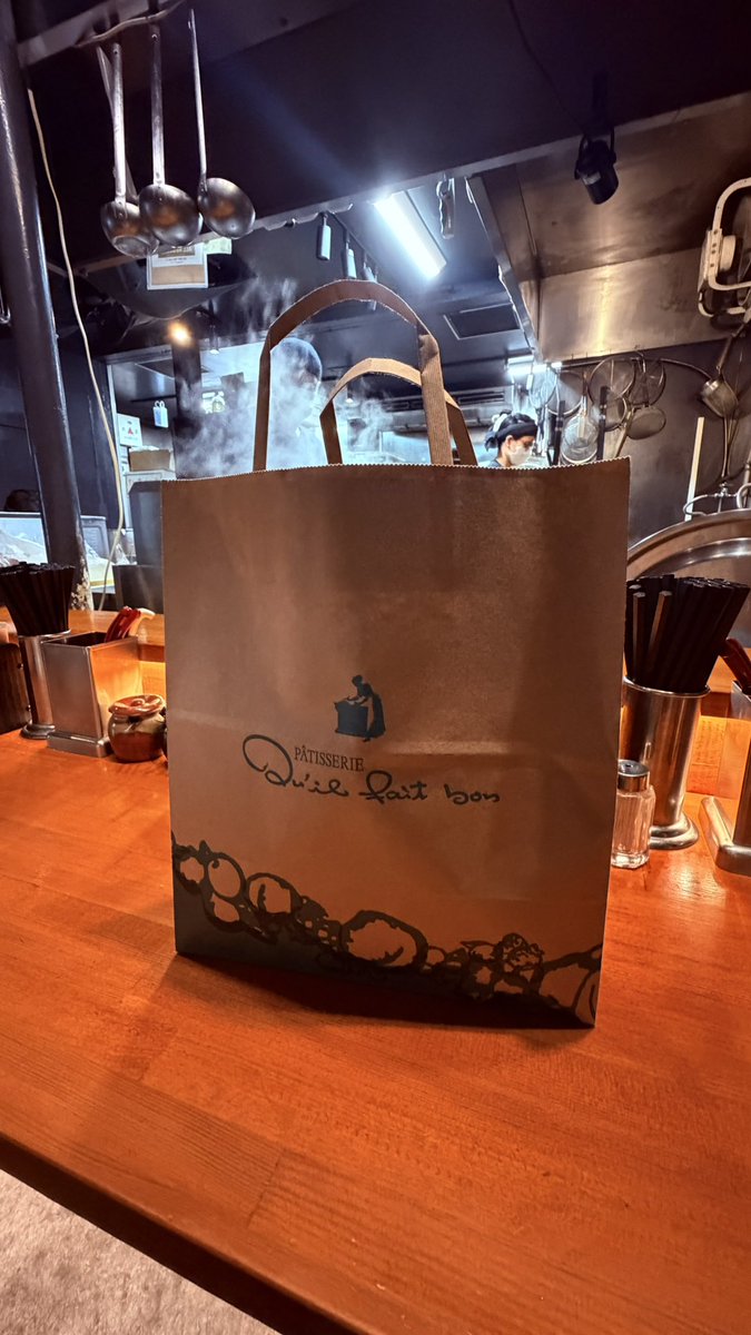 sono8282's tweet photo. 30歳最後の晩餐の〆は、やっぱりラーメン🍜✌🏻 https://t.co/RIpKnj52yn